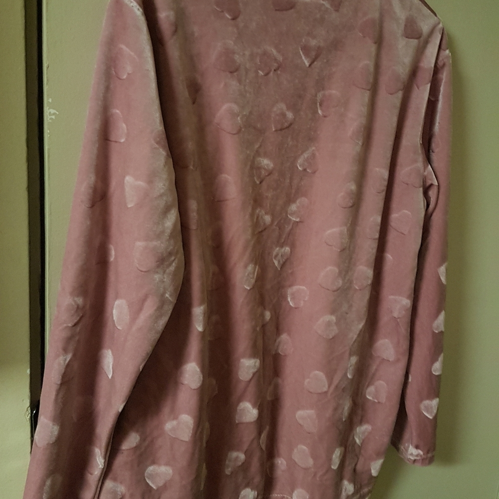 Soft Pink Sweater - Picture 2 of 3